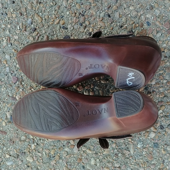 Naot brown leather Mary Jane strap heeled shoes women's 6 - Picture 8 of 10